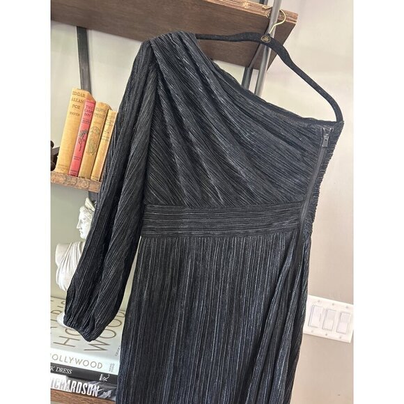 SAYLOR Alora Plissé One Shoulder Midi Dress Black Metallic Womens Size Small - Picture 6 of 11